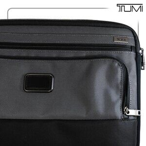 Tumi Alpha 2 Large Laptop Sleeve Cover Gray/Black